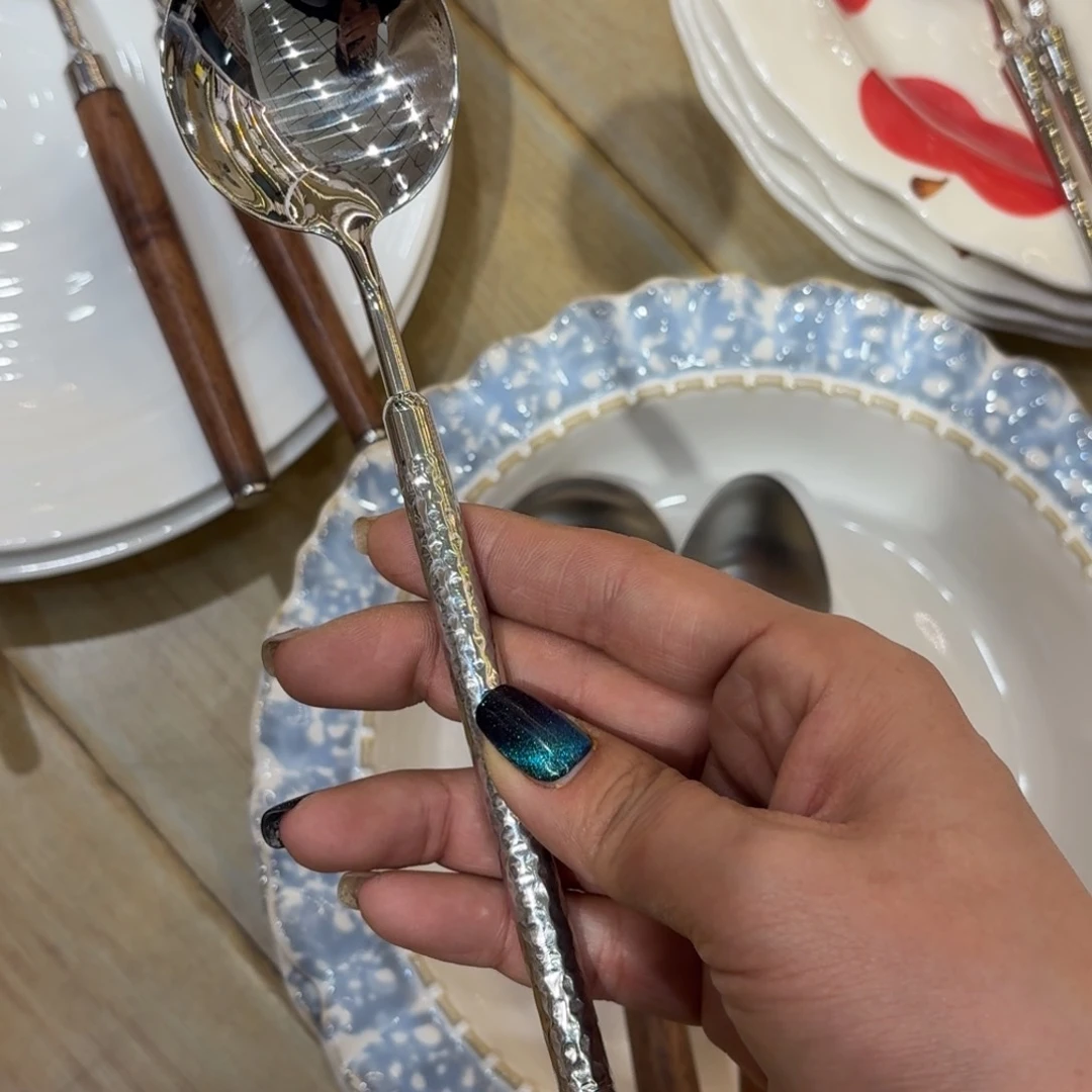 瓷三**夏一个一个一个一个