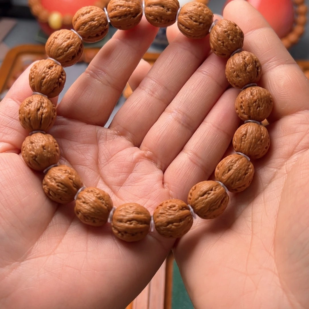 文玩核桃吊坠一***鲤野生小核桃1.5