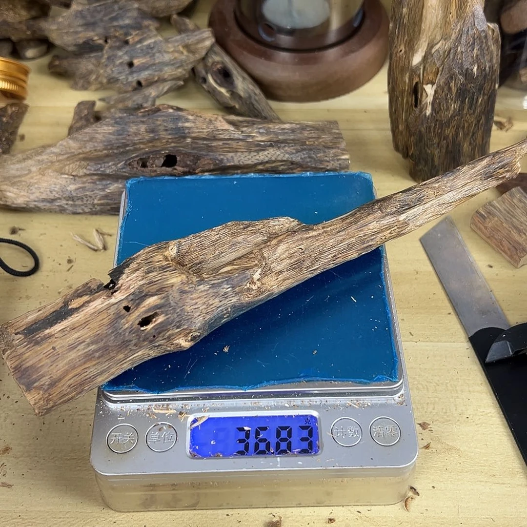 香料绿奇楠虫漏36克白棋
