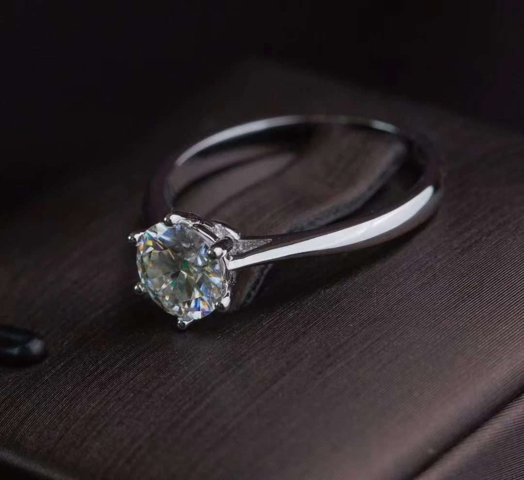 中非轻奢  周家六爪女戒 0.5ct  高端轻奢定制