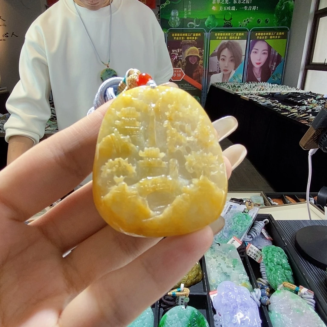 颈饰未镶嵌翡翠翡翠