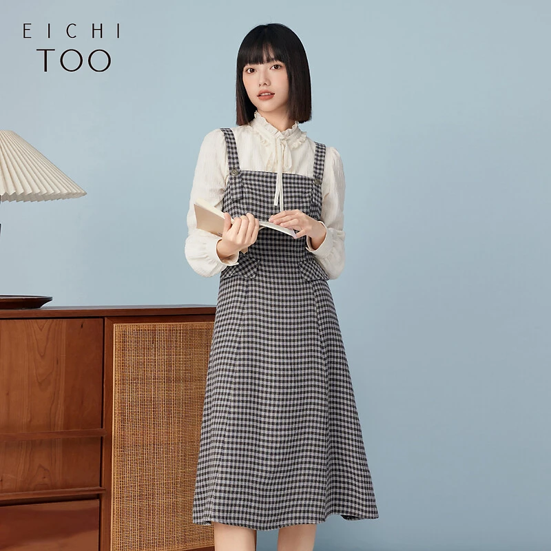 爱居兔复古时尚格纹面料无袖连衣裙EQLWJ4N001A