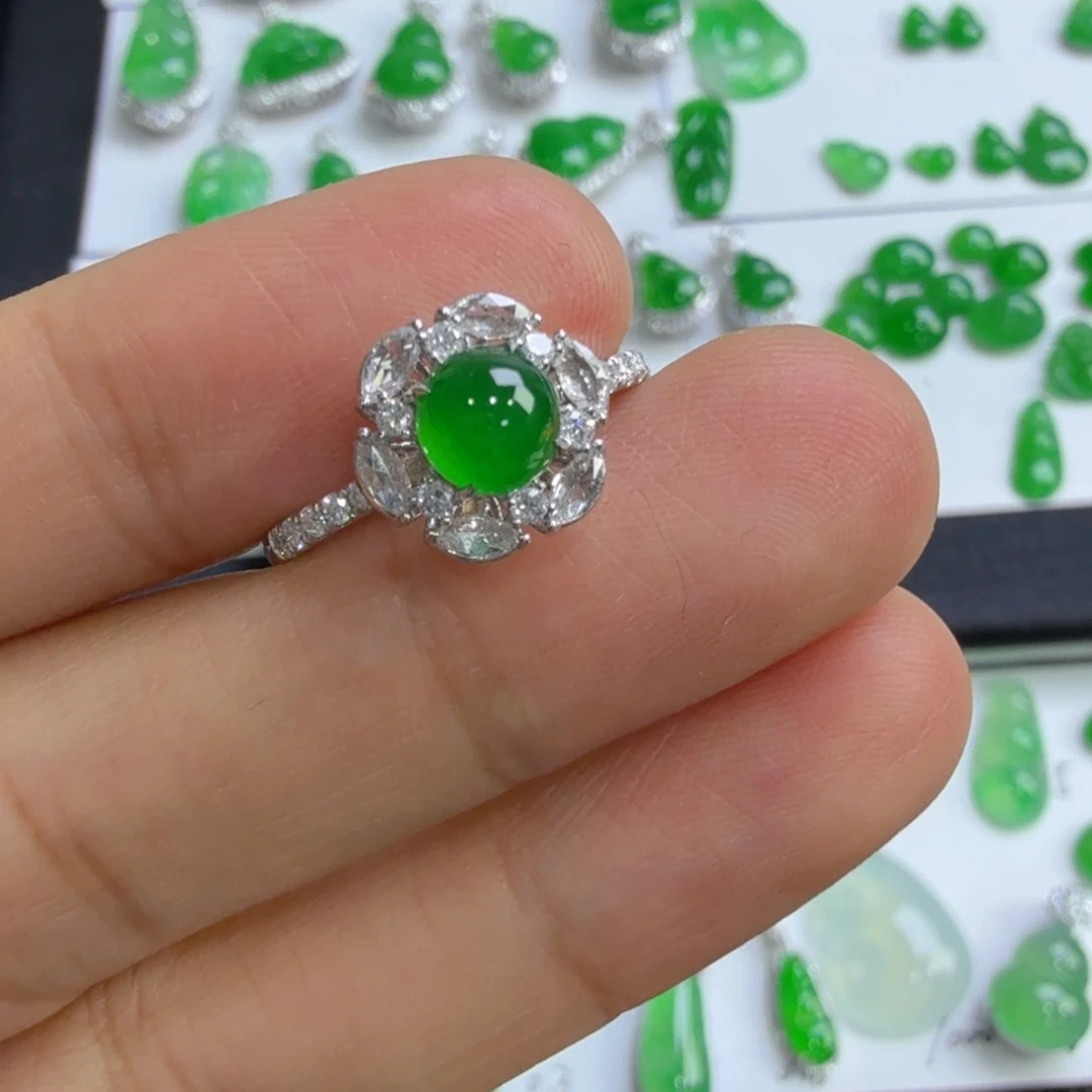 吊坠(不含链)18K金镶嵌翡翠绿蛋