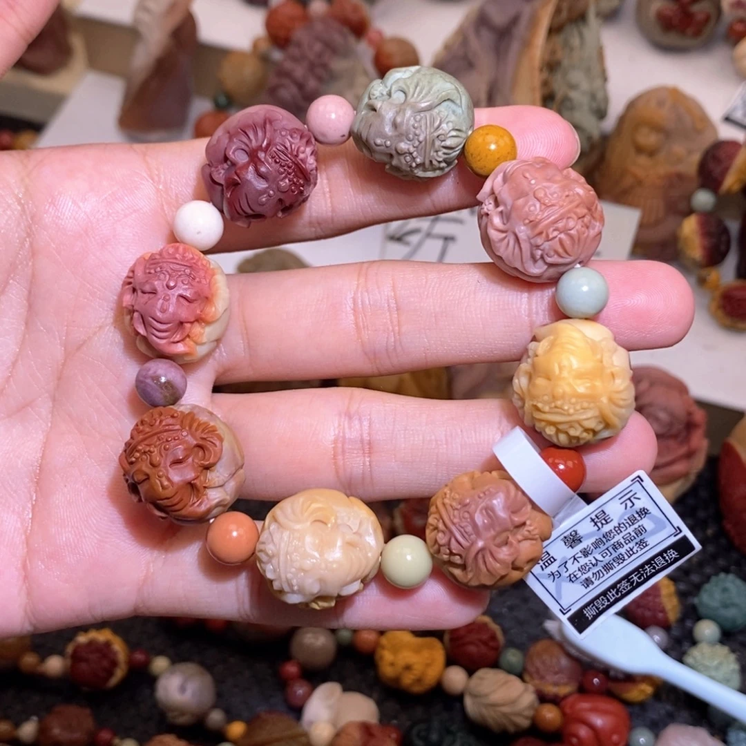 未镶嵌手链石英质玉（阿拉善玉）