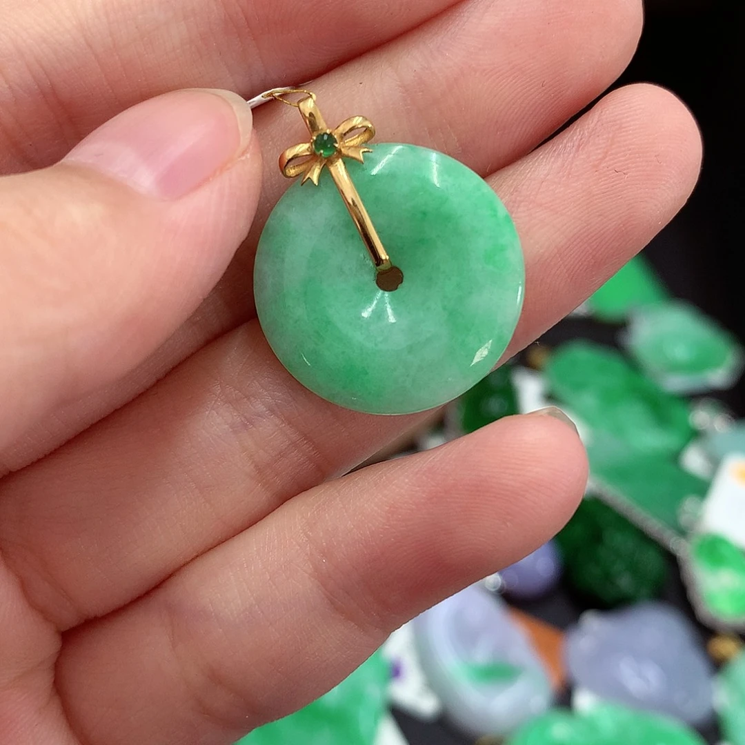 翡翠18K金镶嵌吊坠(不含链)