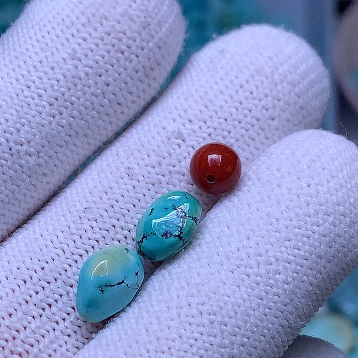 未镶嵌南红玛瑙珠宝奇石