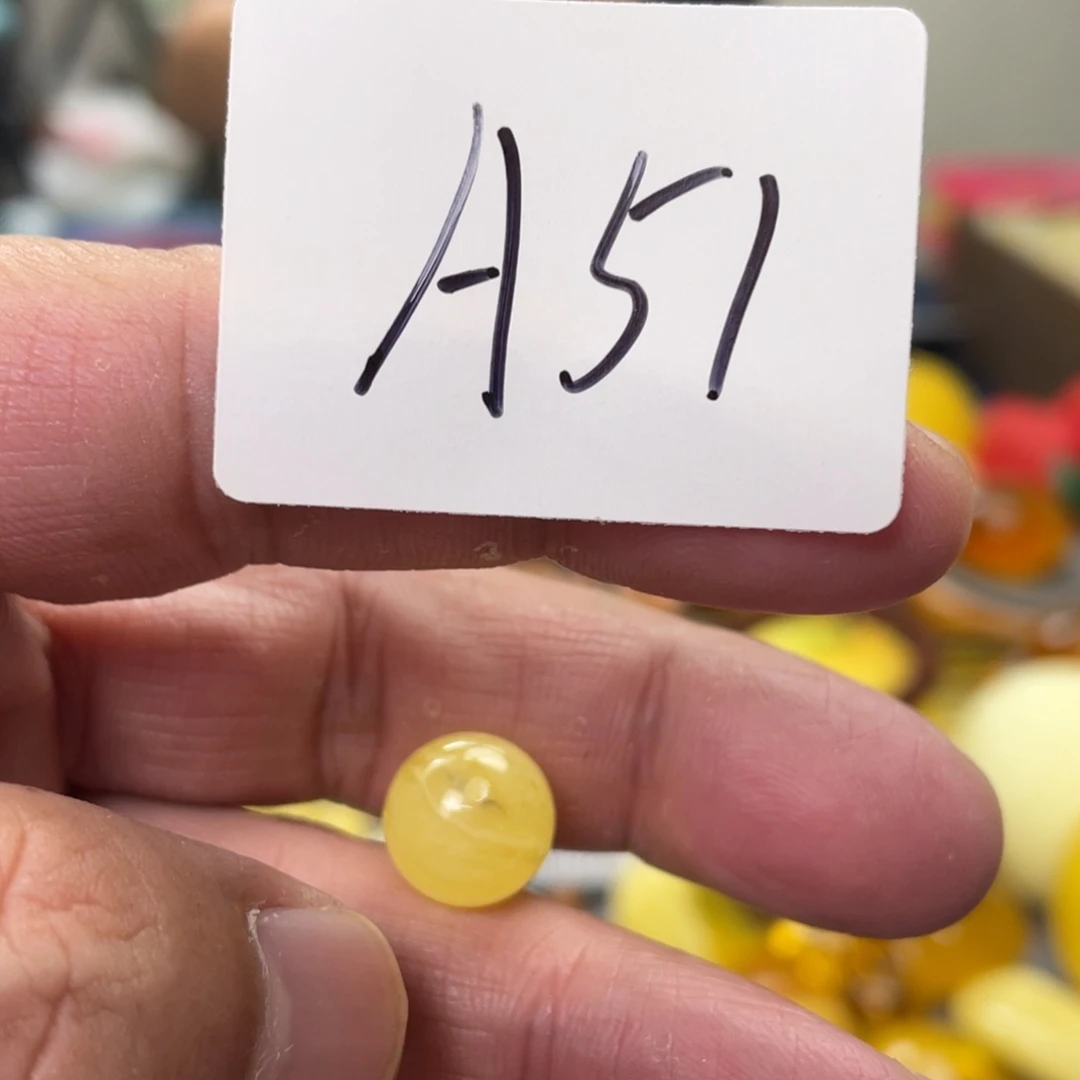 手链琥珀未镶嵌多样性发，发其中一件