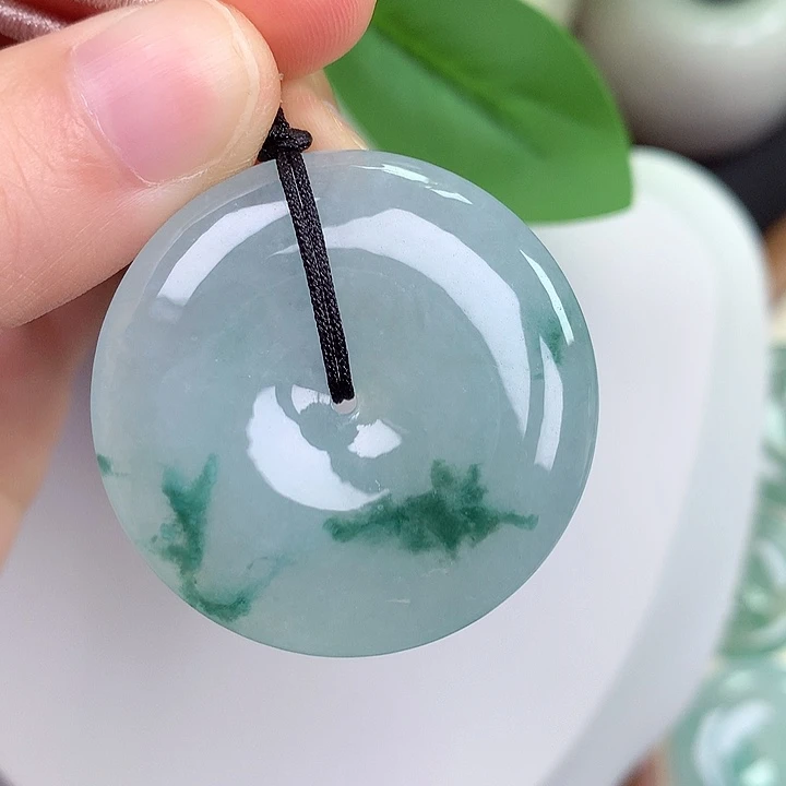 翡翠未镶嵌颈饰平安扣 36.5-6.2mm
