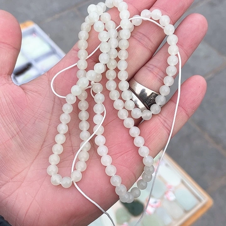 和田玉吊坠未镶嵌白玉6m108