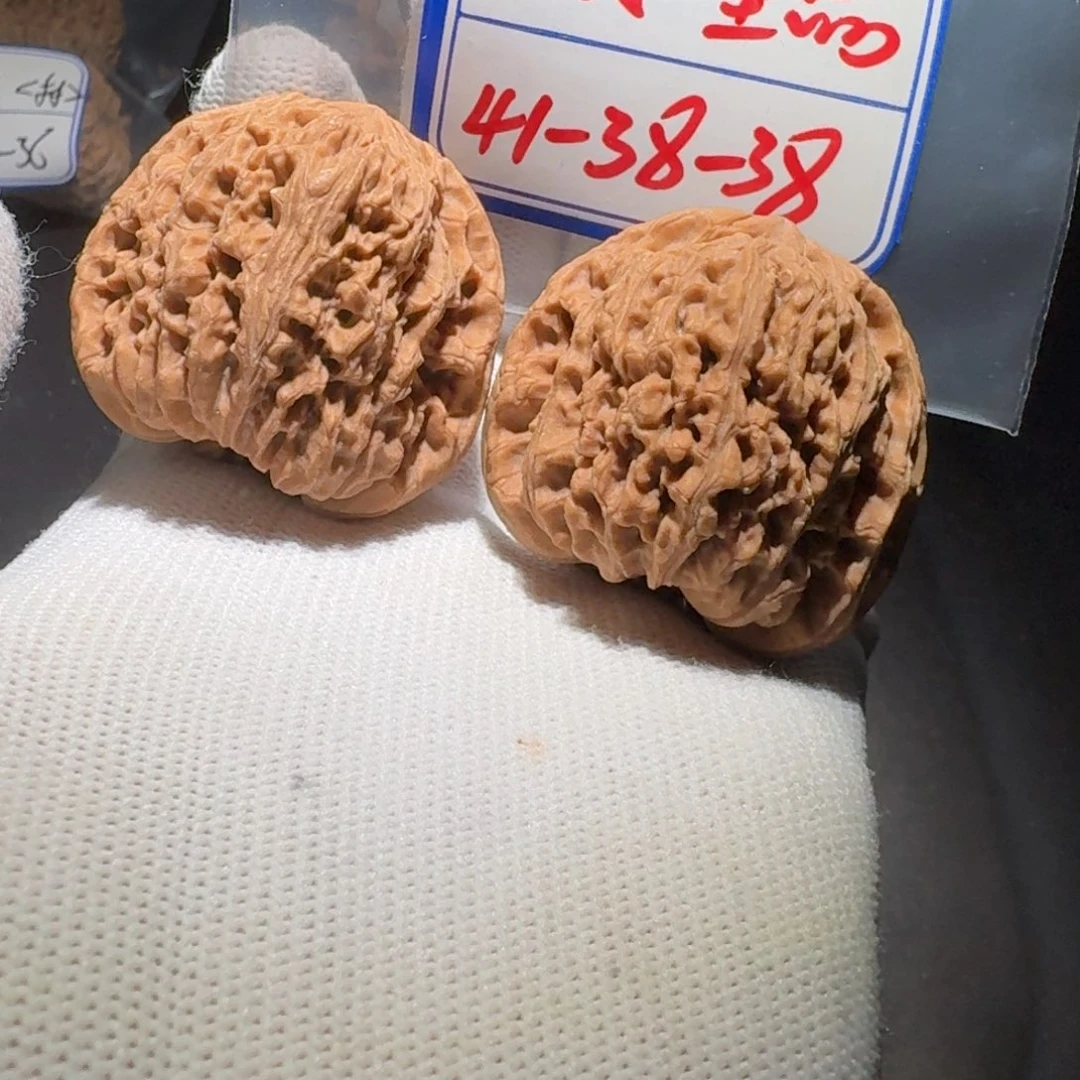 文玩核桃把件26号万字