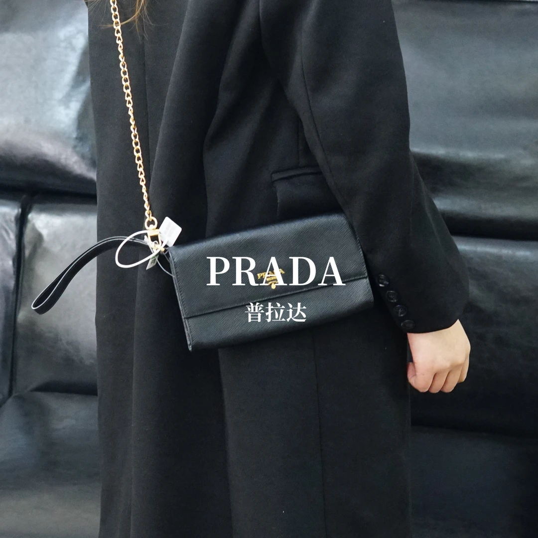 95新 Prada/普拉达 黑色链条斜挎包/MS02319018/9018