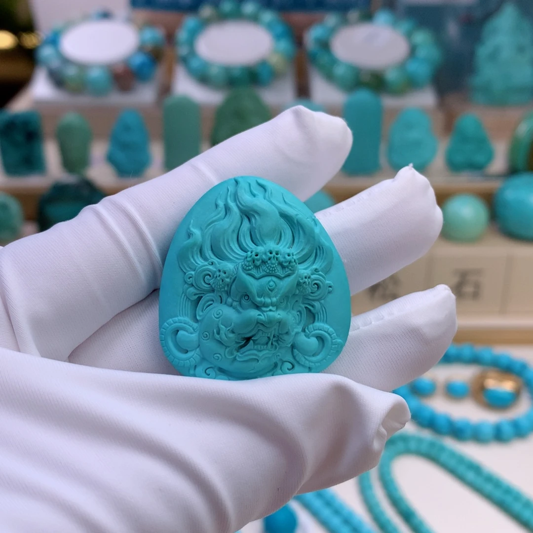 绿松石未镶嵌挂件