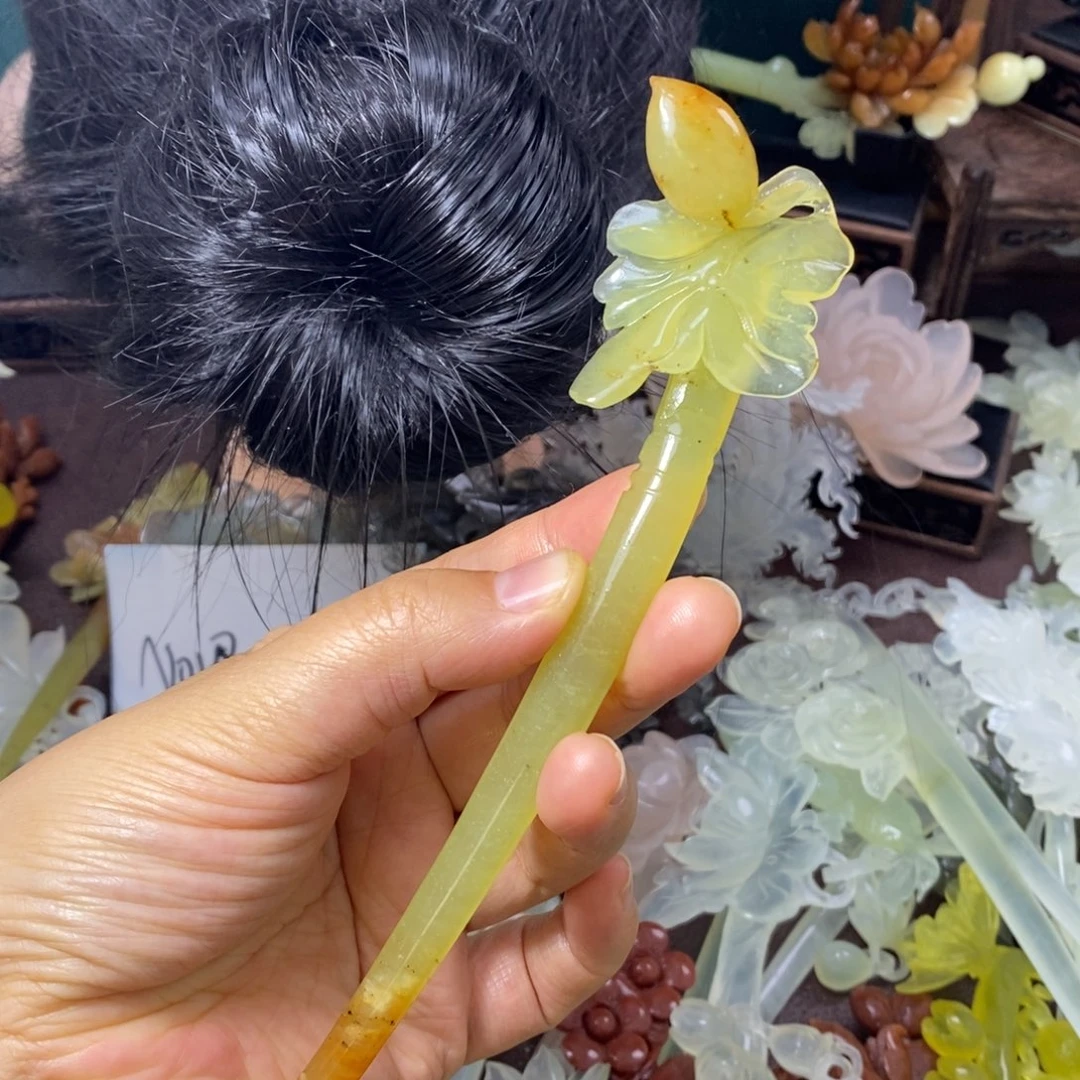 蛇纹石玉未镶嵌发饰