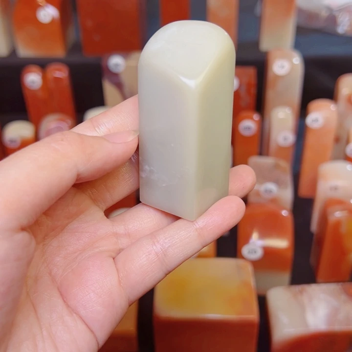 老挝石老挝精品素章