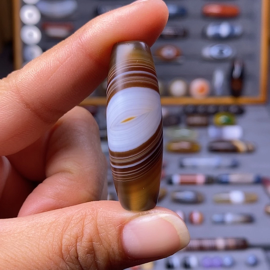 未镶嵌玛瑙/玉髓珠宝奇石