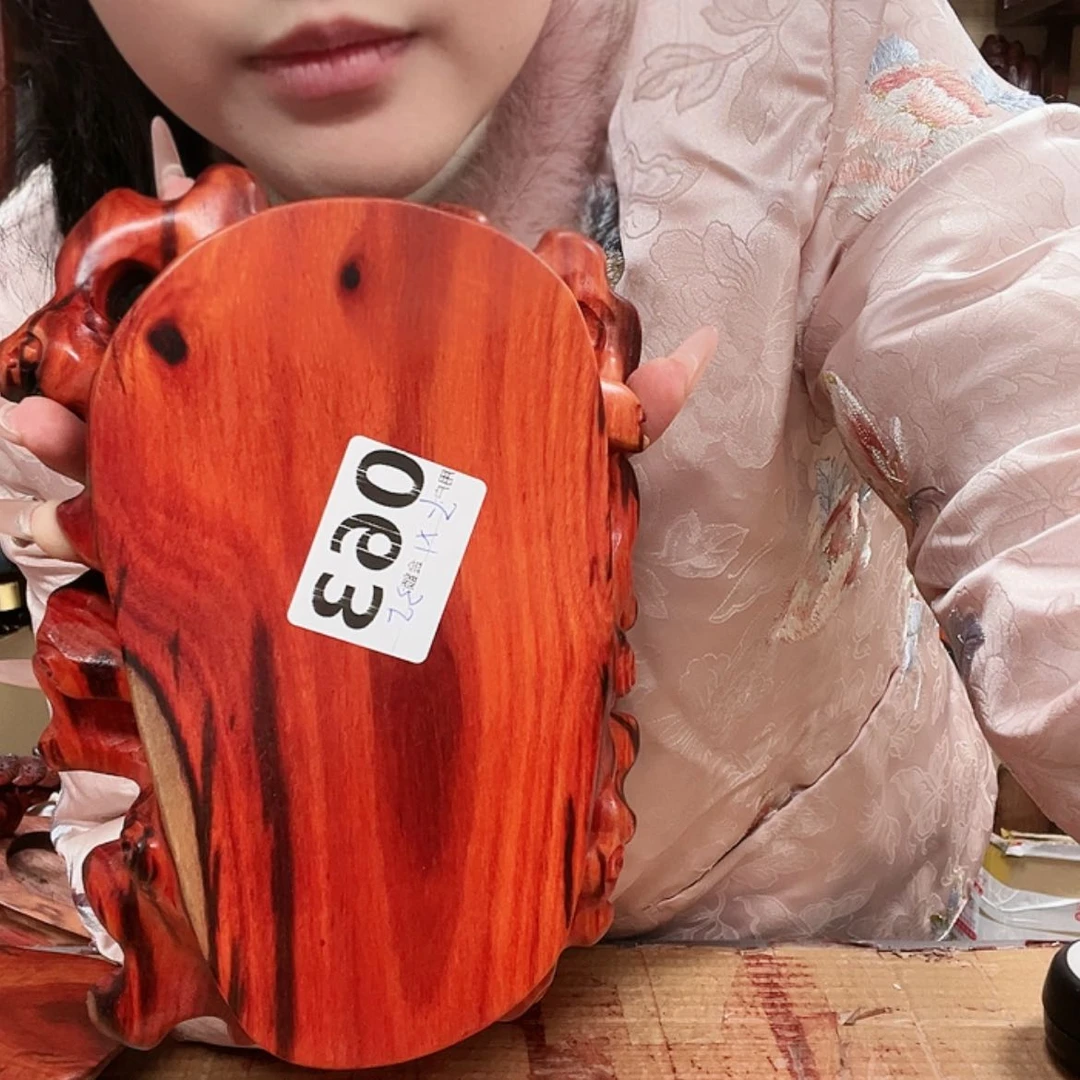 【闪购商品】贡木5**?红木工艺品
