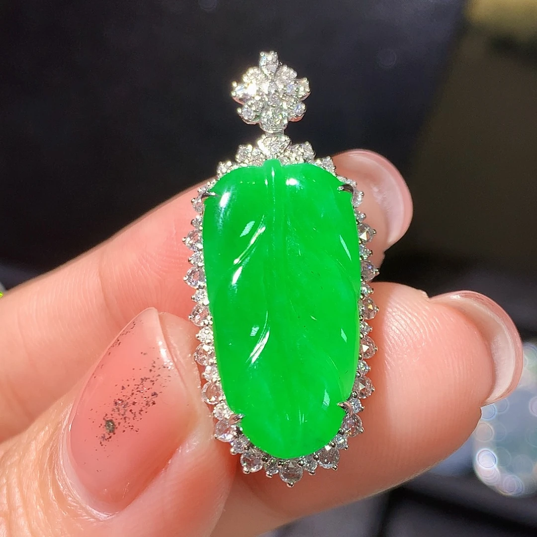 翡翠18K金镶嵌吊坠(不含链)