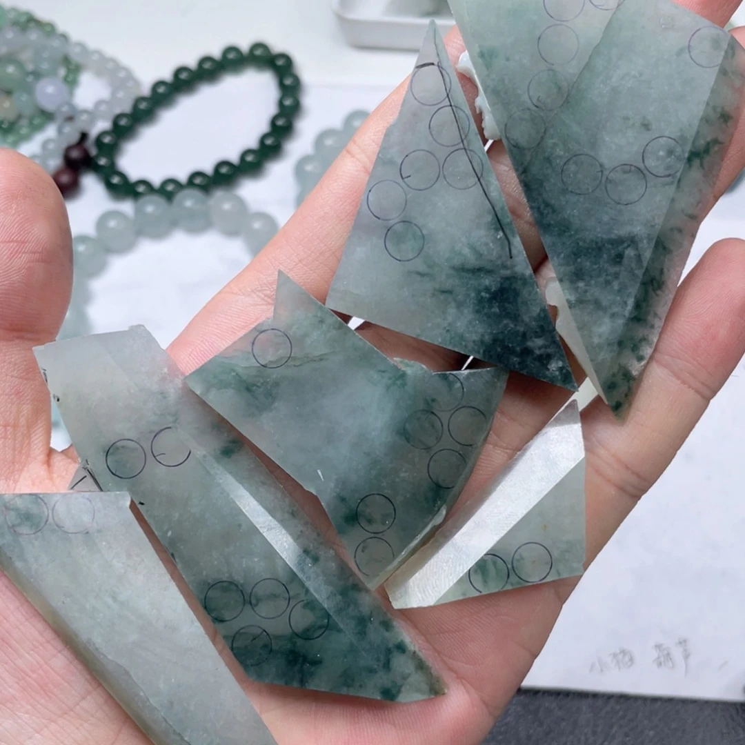 定制翡翠未镶嵌天然翡翠