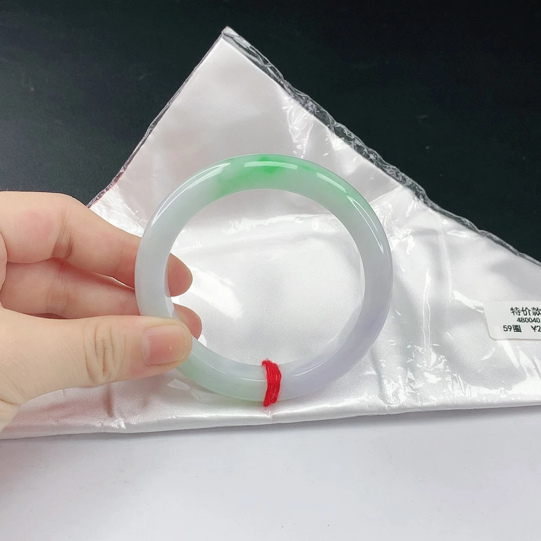 翡翠手镯未镶嵌翡翠040