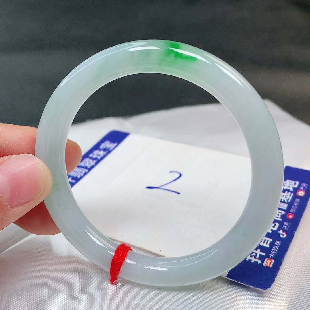 翡翠手镯未镶嵌2号