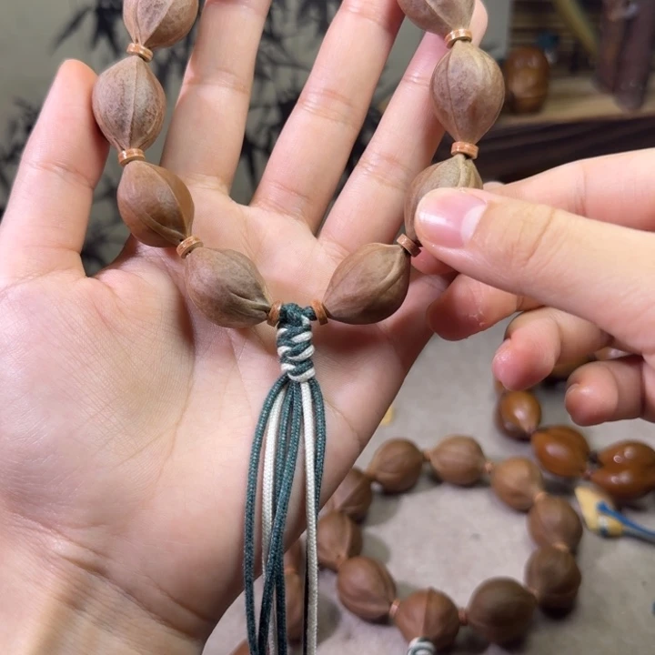 哇***啦手串/手链橄榄核17