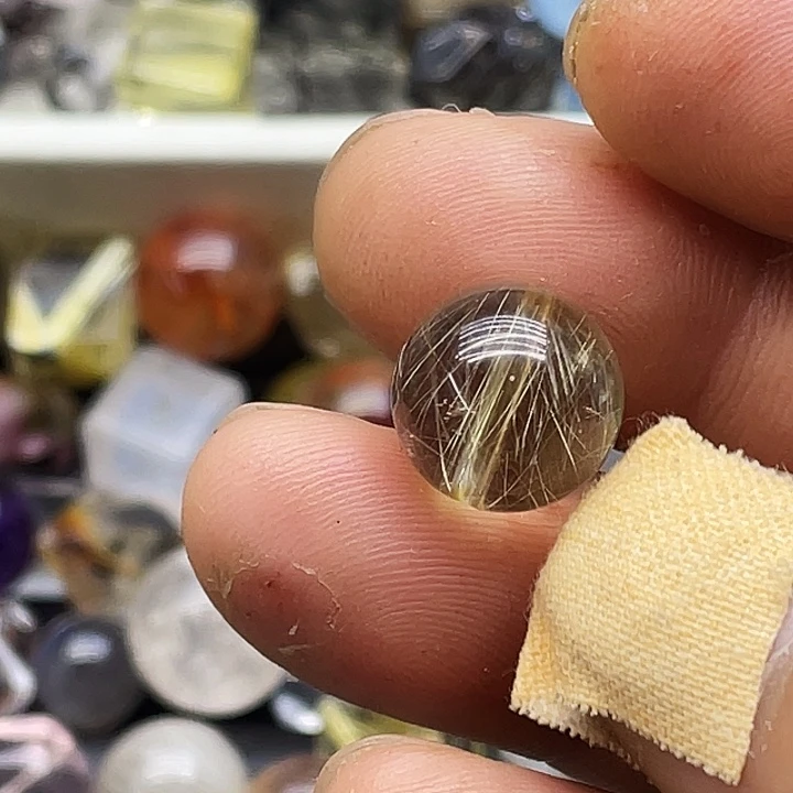 Y***～石英石铁合金珠子