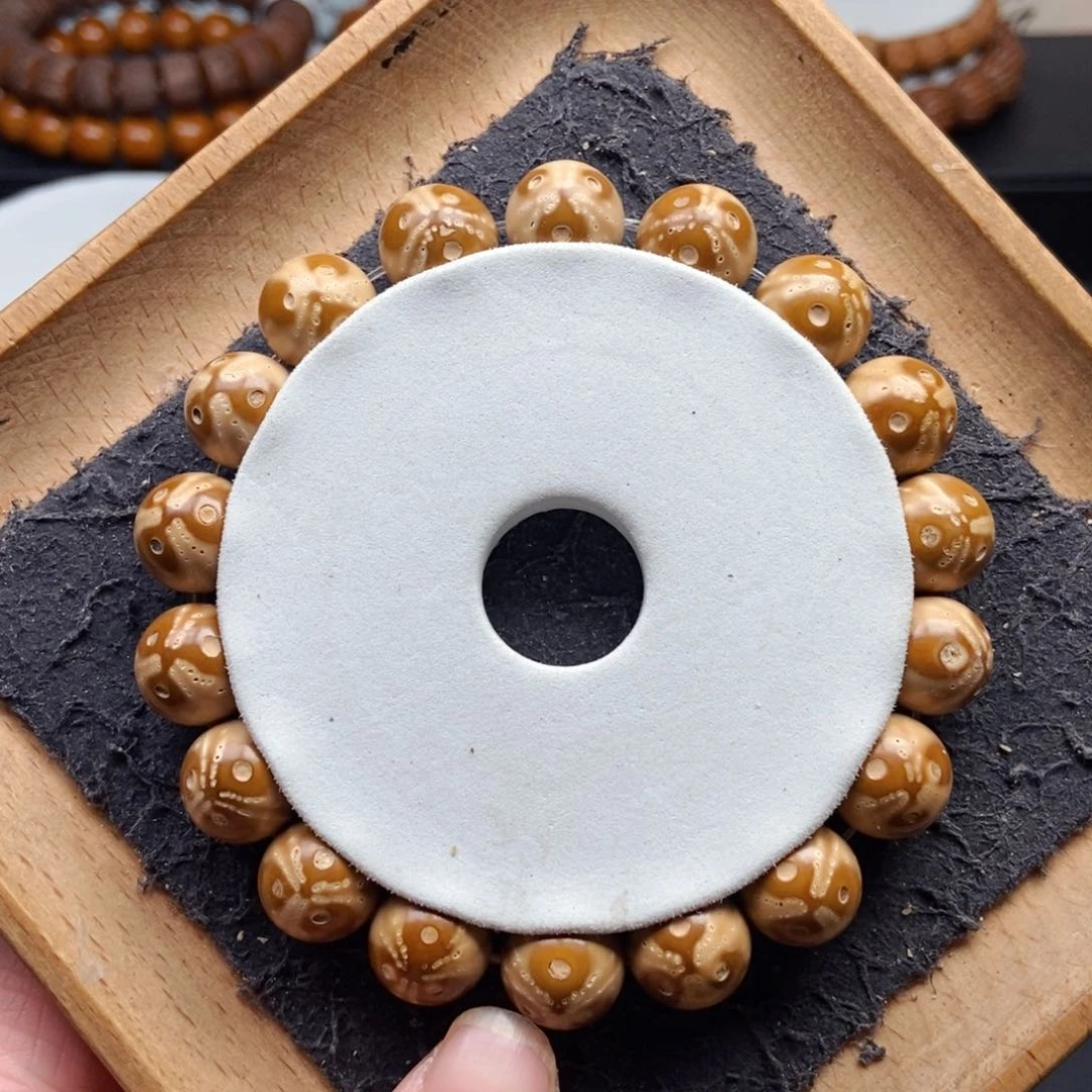 紫金鼠手串12mm精品熊猫花皮