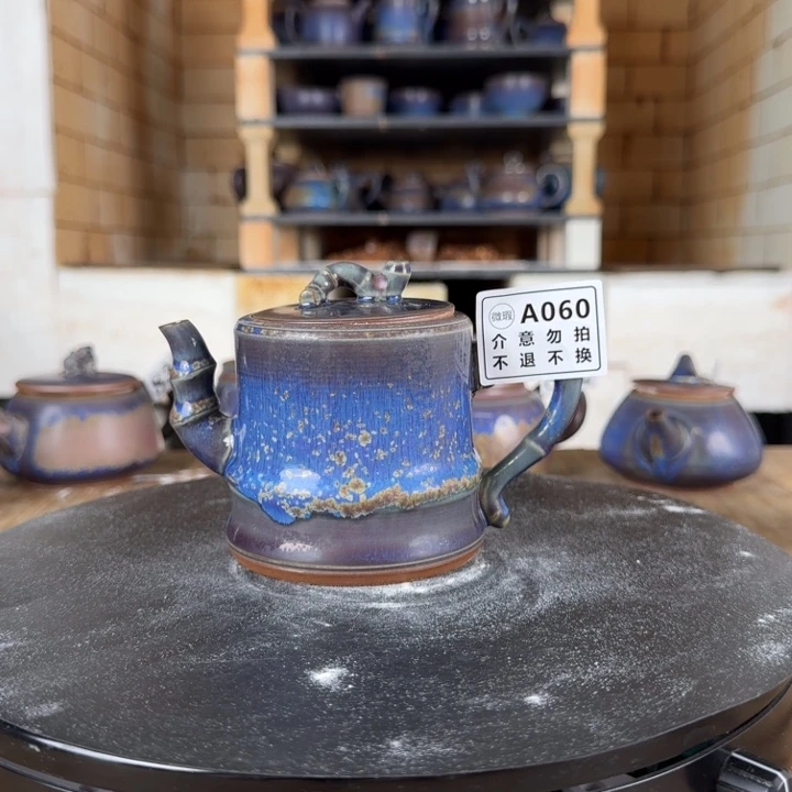 壶微瑕钧窑茶壶炉钧