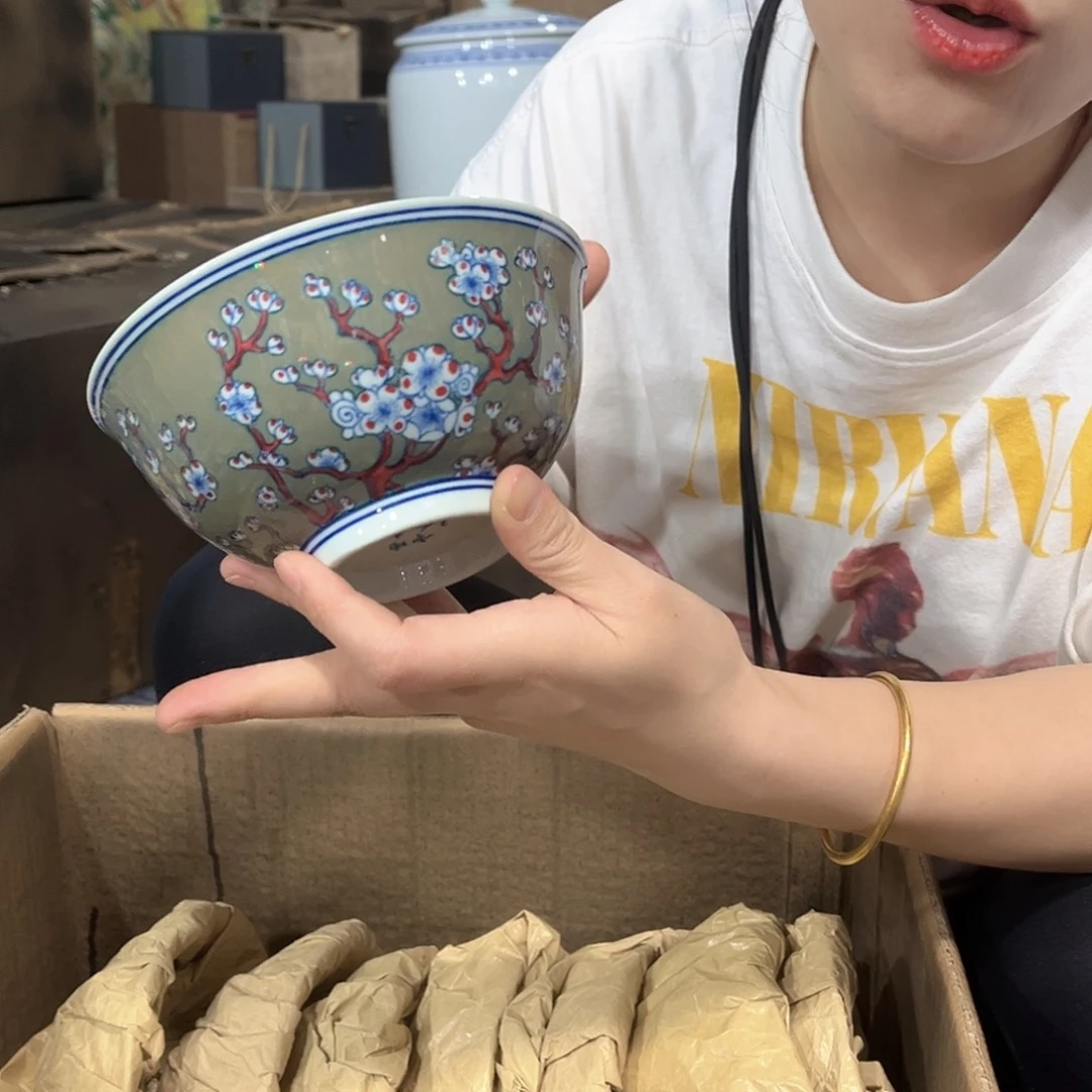 摆件////景德镇陶瓷器。绿。