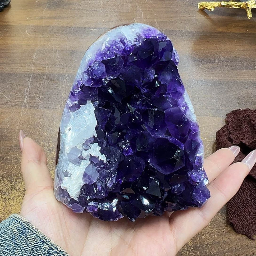 紫晶摆件未镶嵌晶体