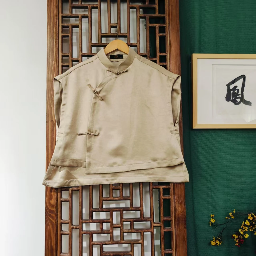 （LS597-8）凤徕兮私人定制卡其色光板斜襟盘扣无袖短上衣  浅