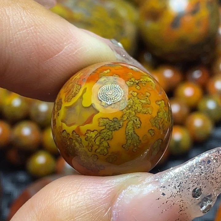 玛瑙/玉髓颈饰未镶嵌彩*