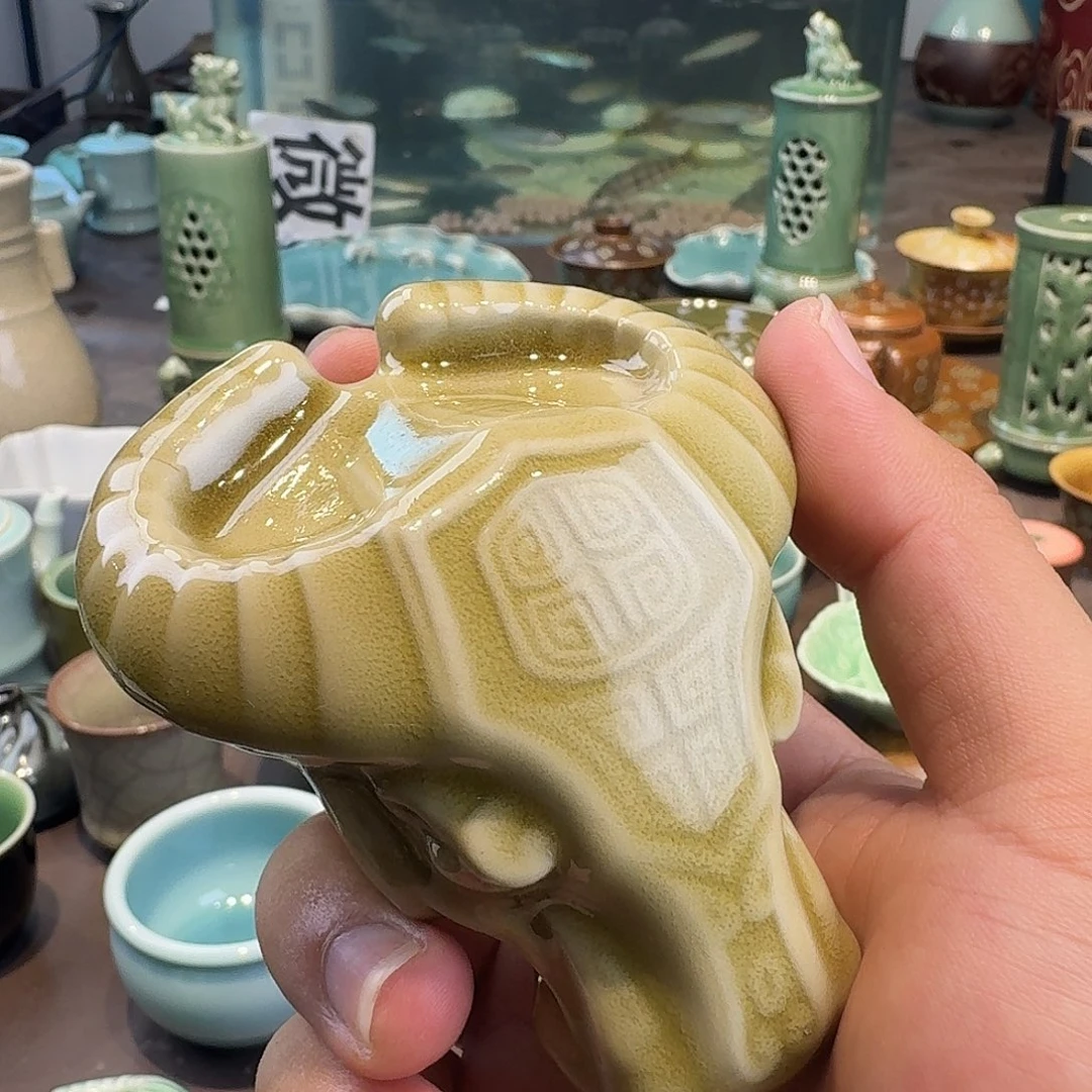 龙泉青瓷茶具微瑕