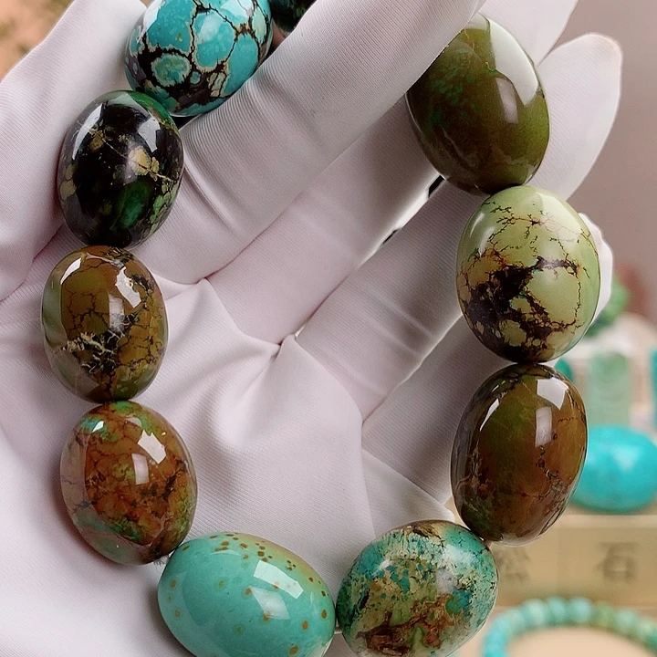 绿松石未镶嵌珠宝奇石