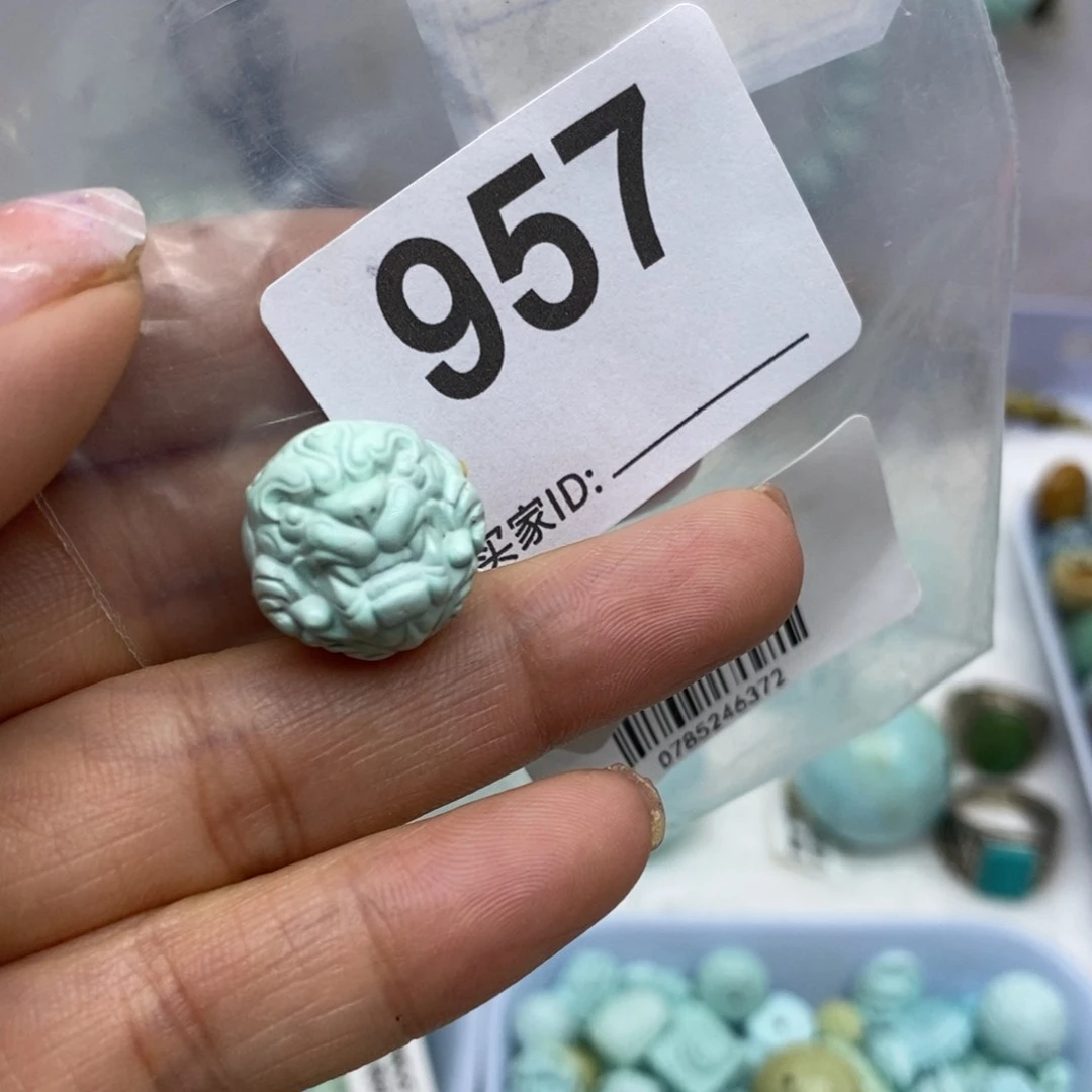 未镶嵌绿松石珠宝奇石