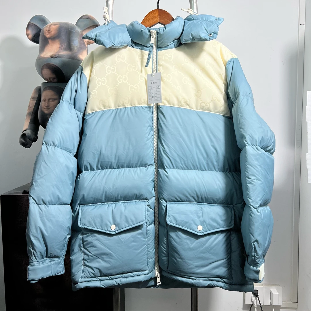 未使用 GUCCI/古驰 半满印羽绒服 V1713尺码48 衣长81