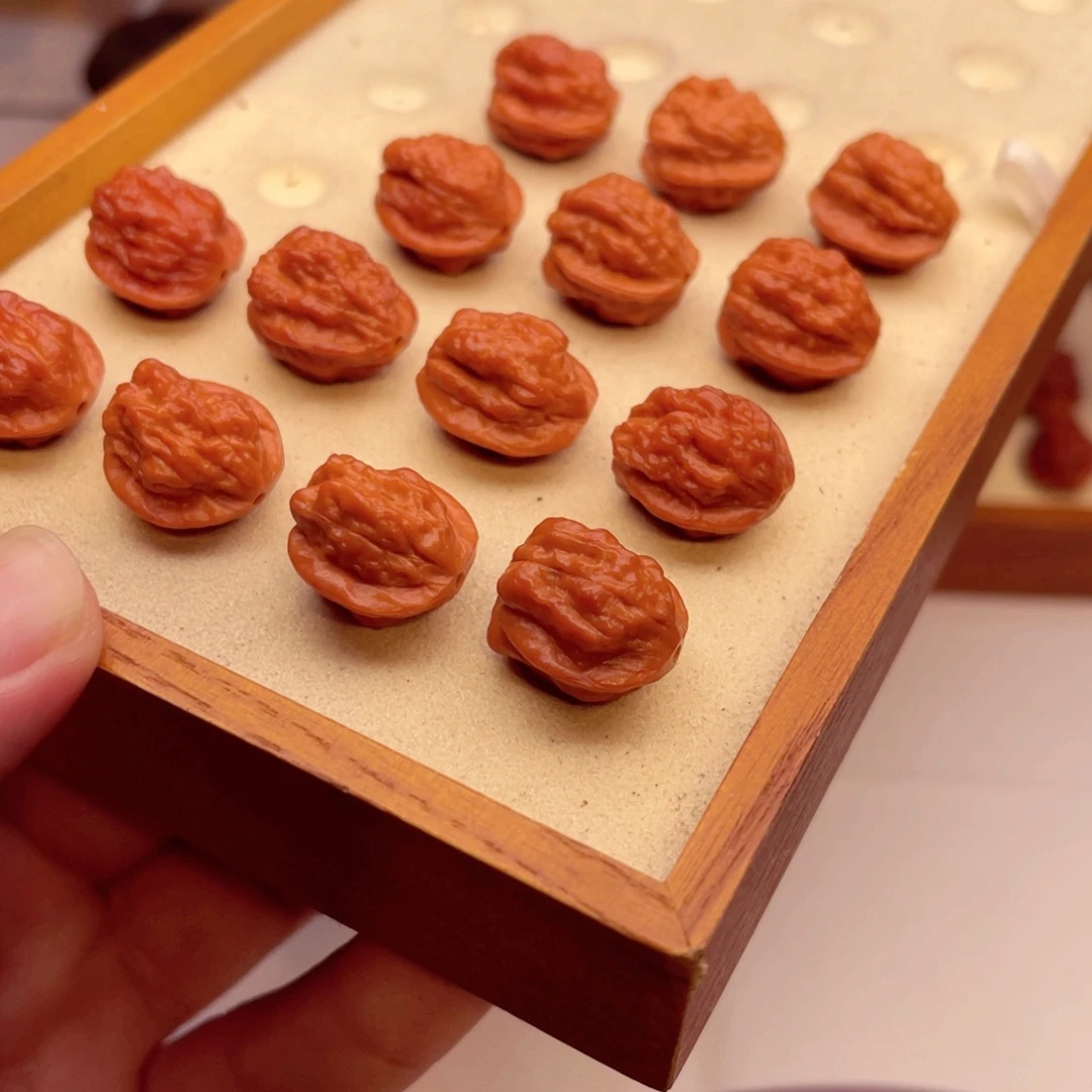 文玩核桃手串蛤蟆头
