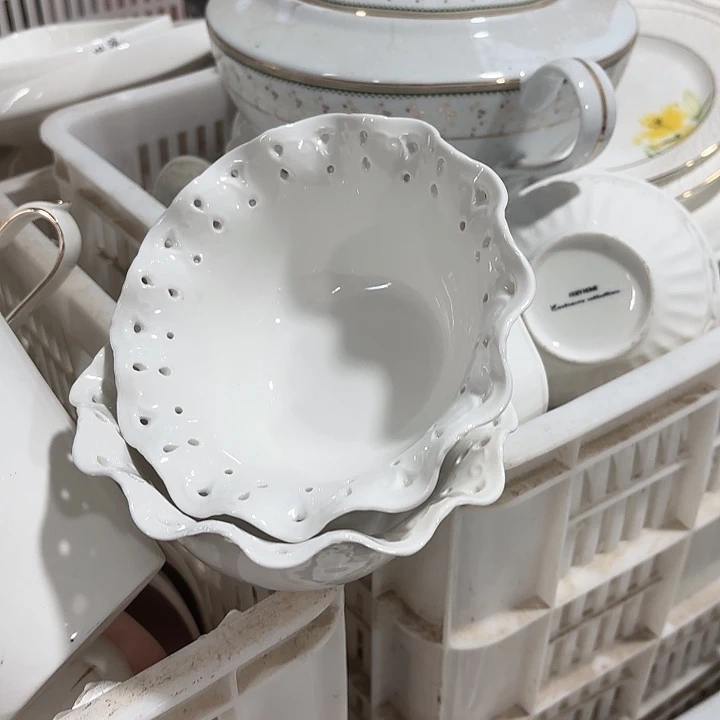 碟四个工厂库存微瑕产品