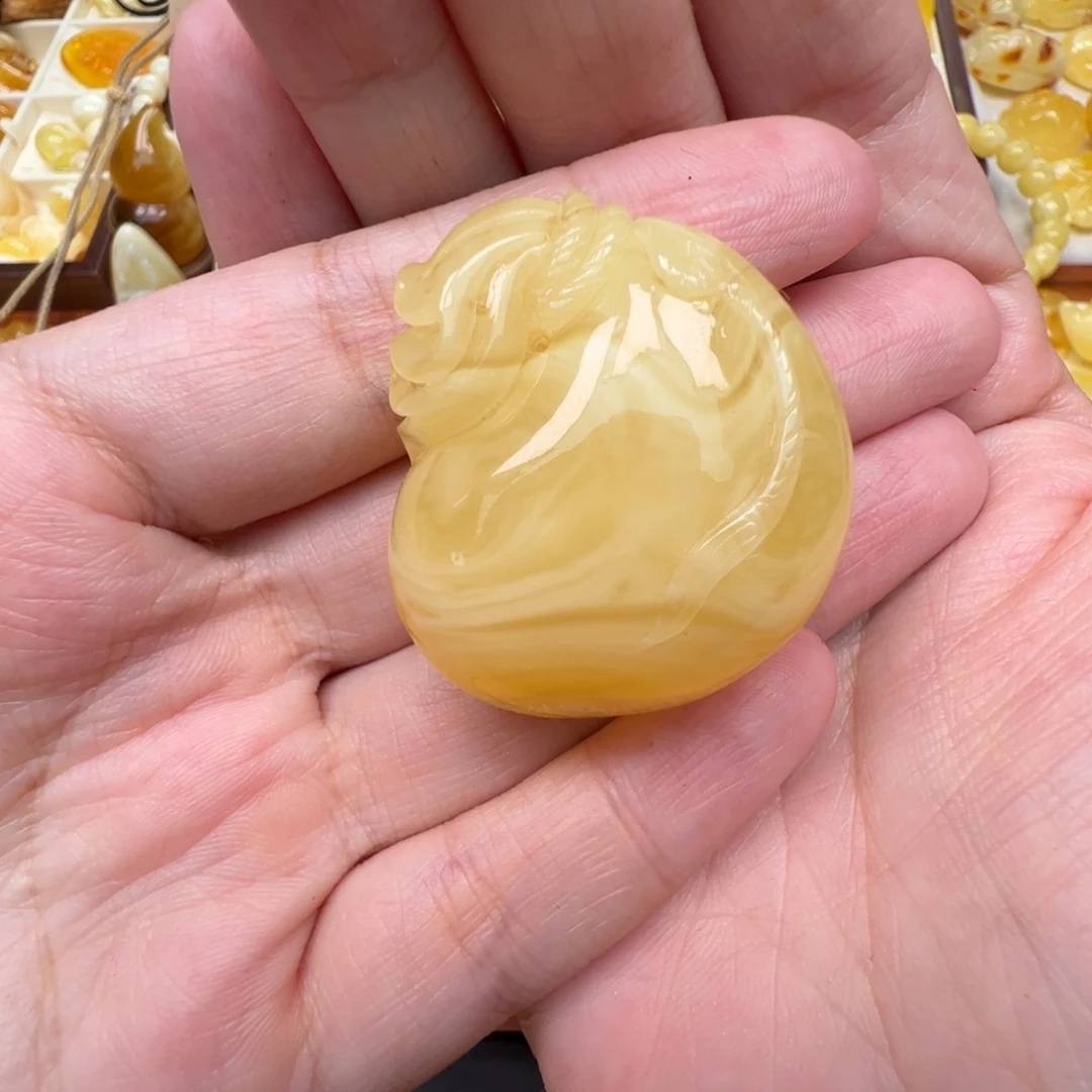 裸石琥珀未镶嵌蜜蜡