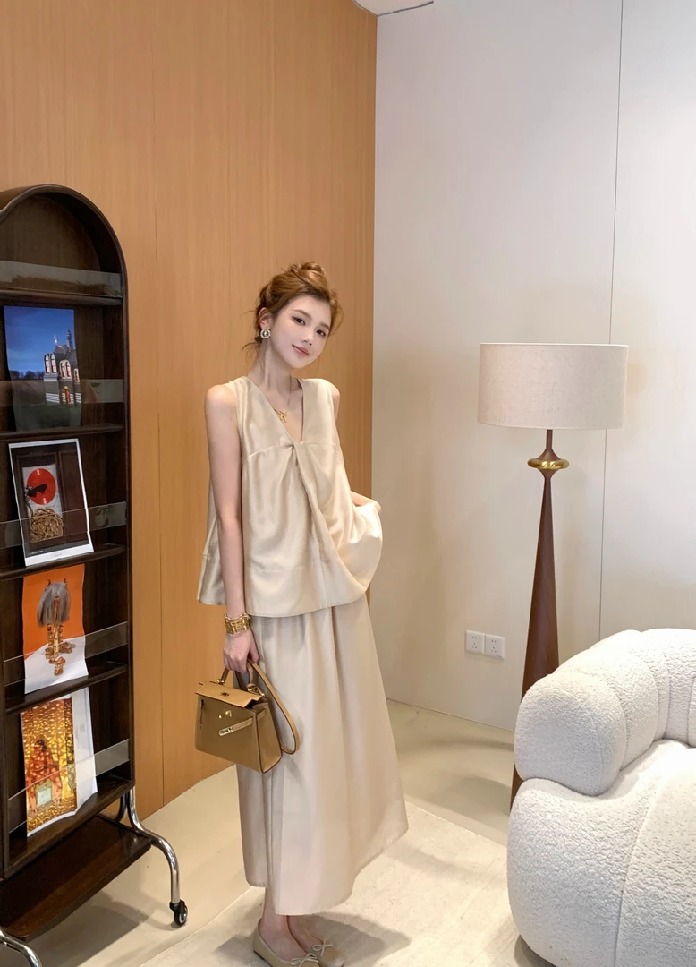 【芝士Cheese】清迈香颂 气质女士百搭时尚松紧腰设计休闲纯色套装