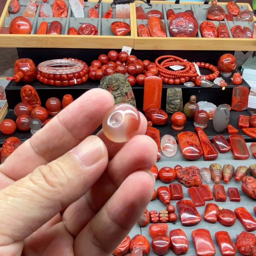 南红玛瑙手串未镶嵌