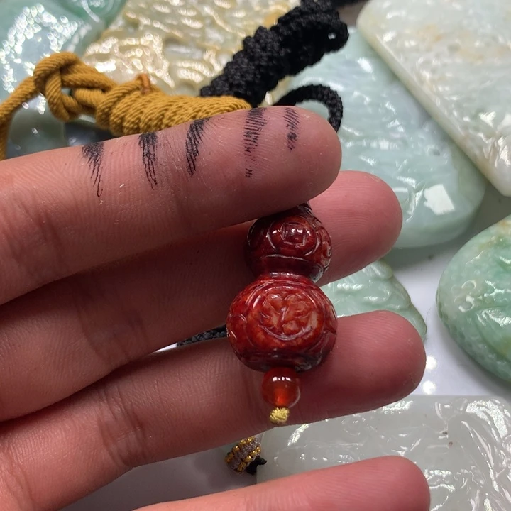 颈饰未镶嵌翡翠保真天然a货翡翠