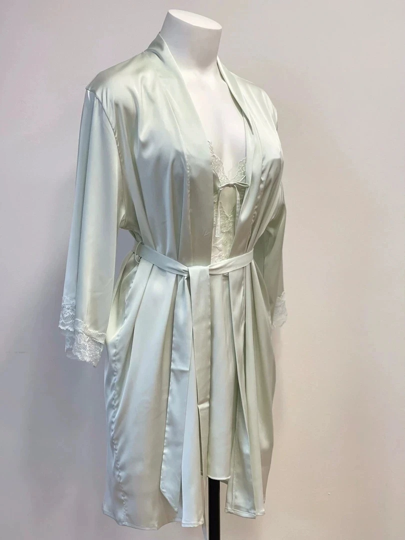 特价爆品女款小衫