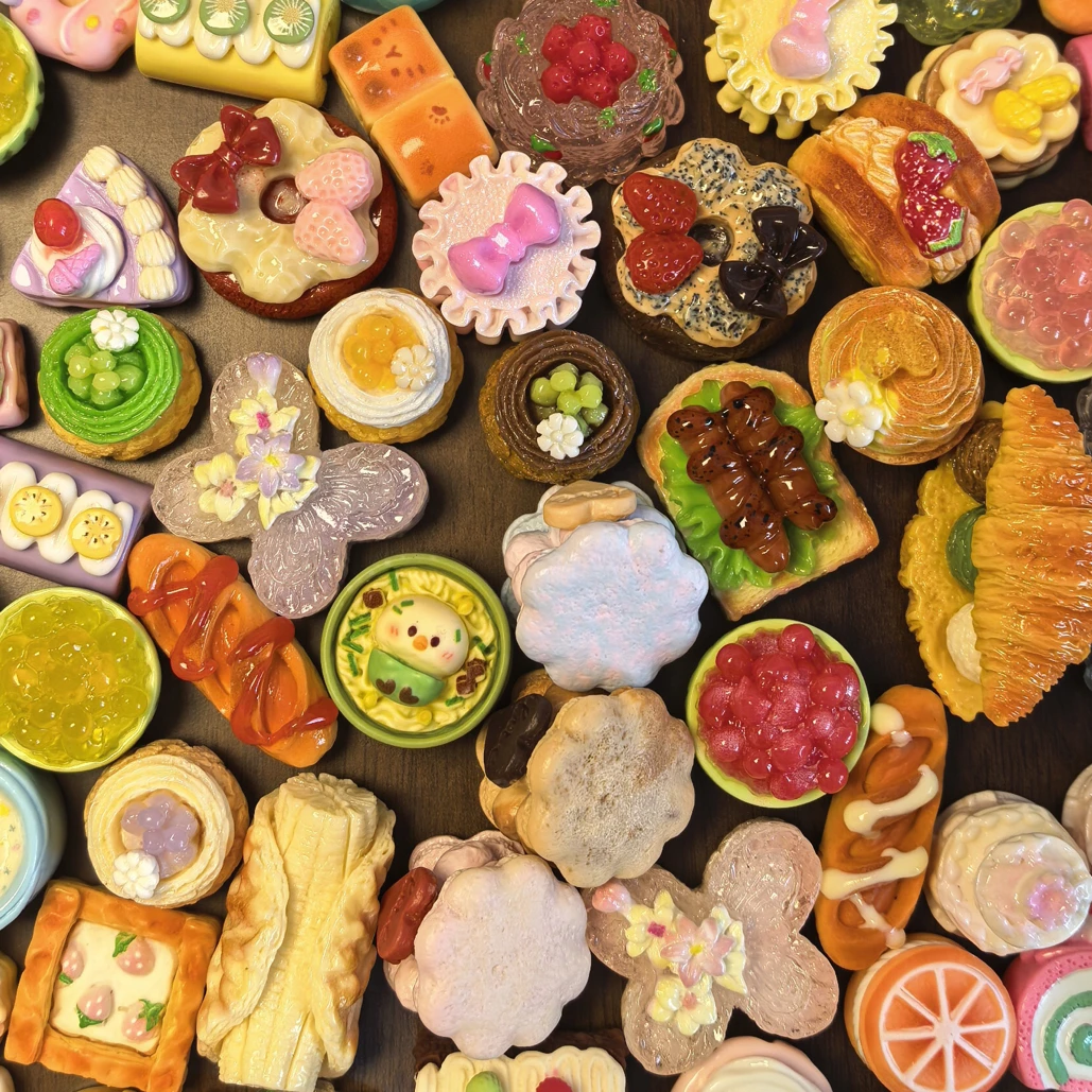 （直播拆对对碰）全定制蛋糕面包食玩奶油胶高端diy树脂配件