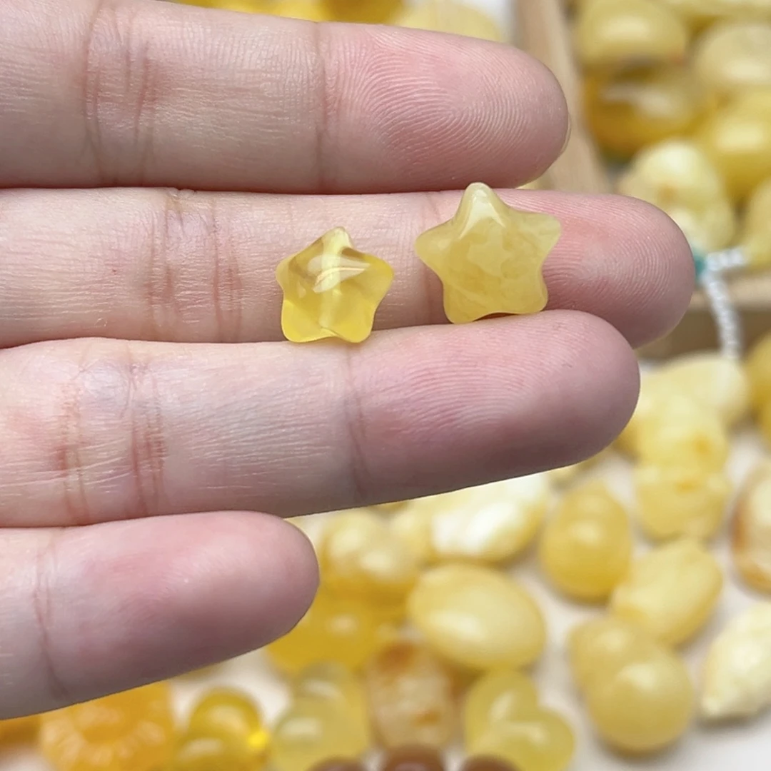 蜜蜡未镶嵌裸石配饰