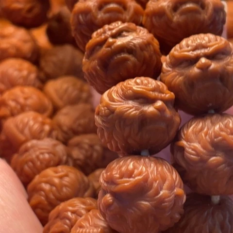 手串猴头核桃睿****8舞台
