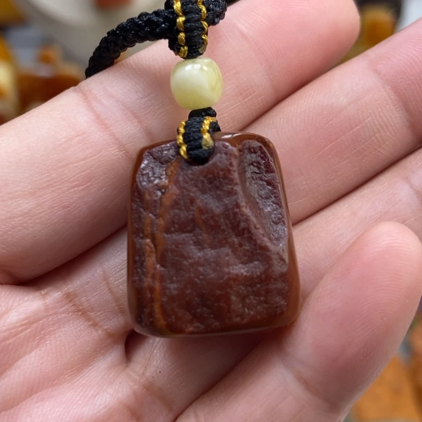 【闪购商品】琥珀颈饰未镶嵌