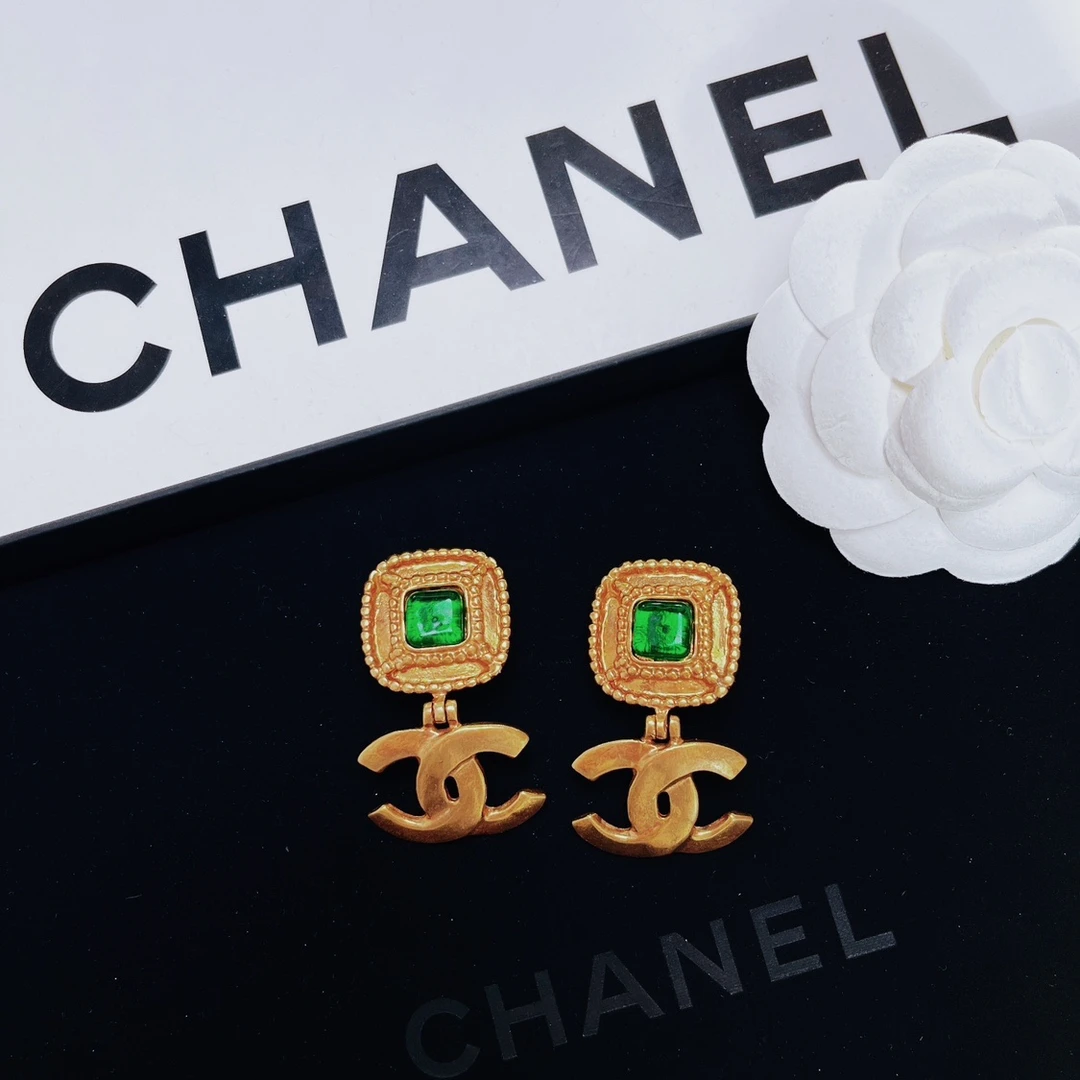 95新 Chanel/香奈儿 柚礼中古/香奈儿绿琉璃双c耳夹