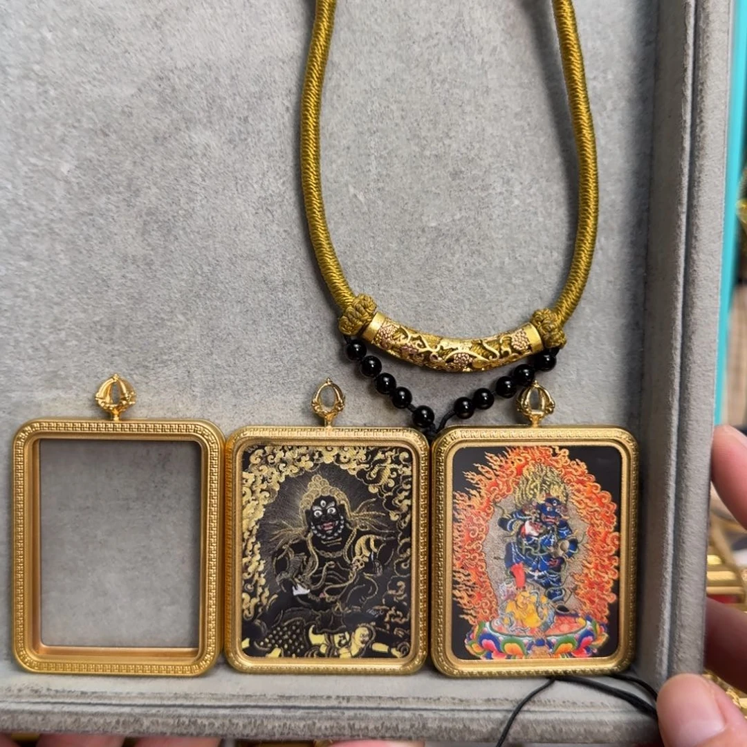 吊坠双面定制黑老爷铜壳