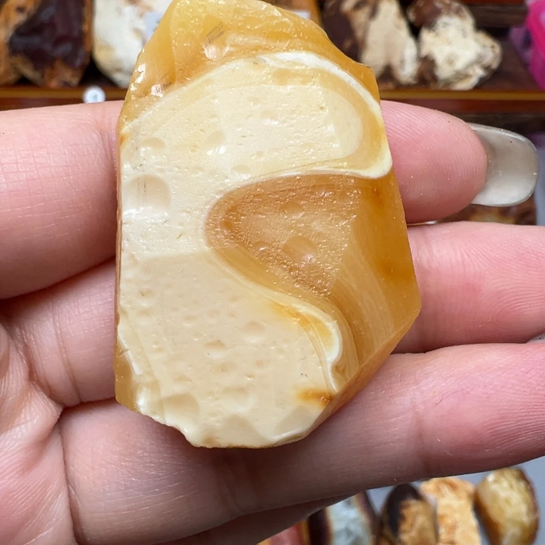 定制琥珀未镶嵌蜜蜡